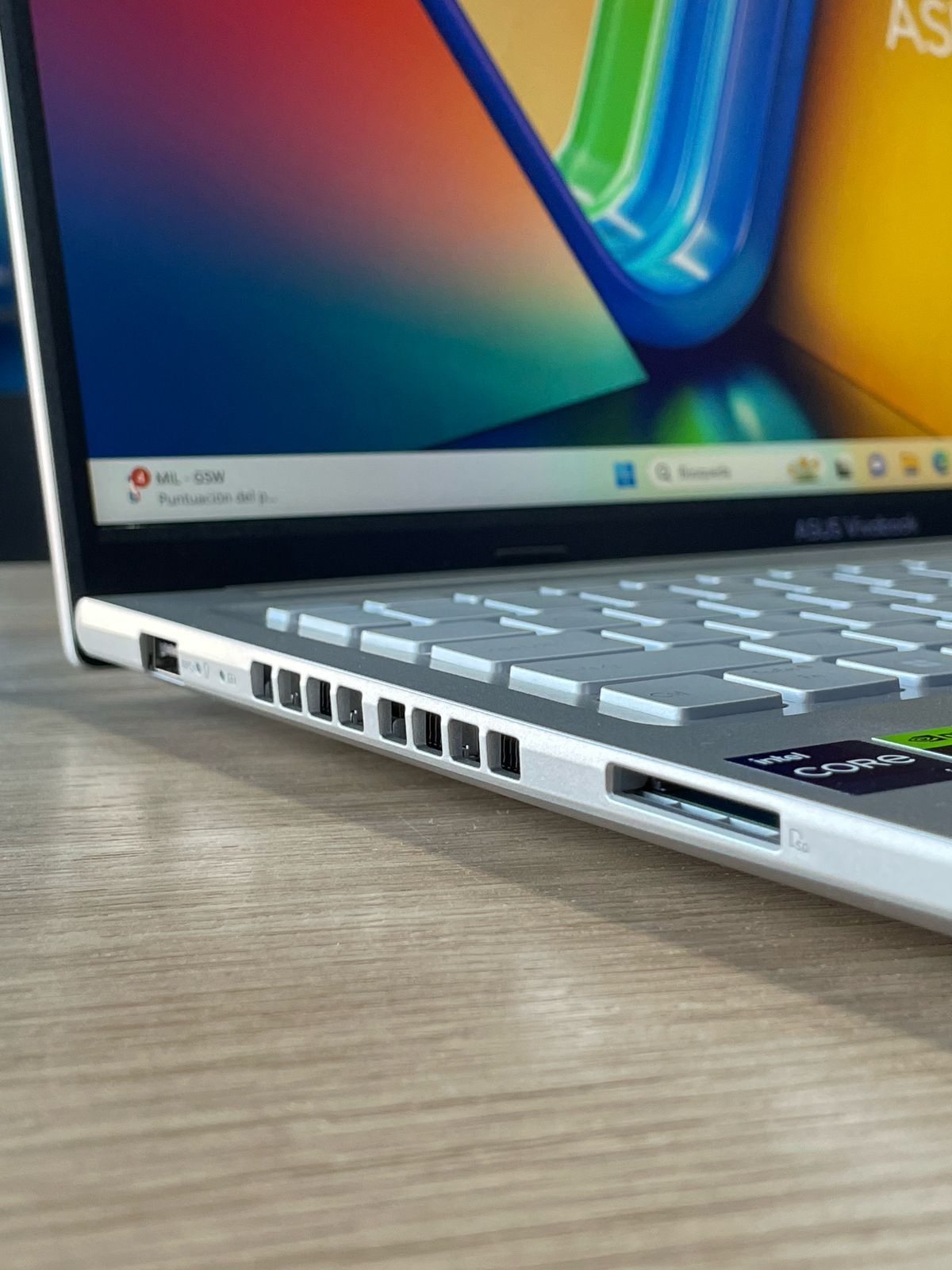 ASUS F1605