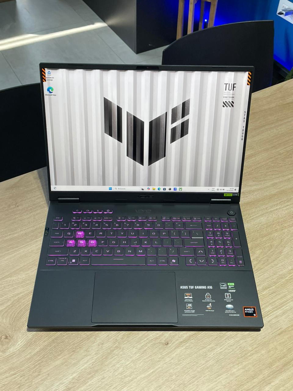 ASUS TUF A16 FA608UP
