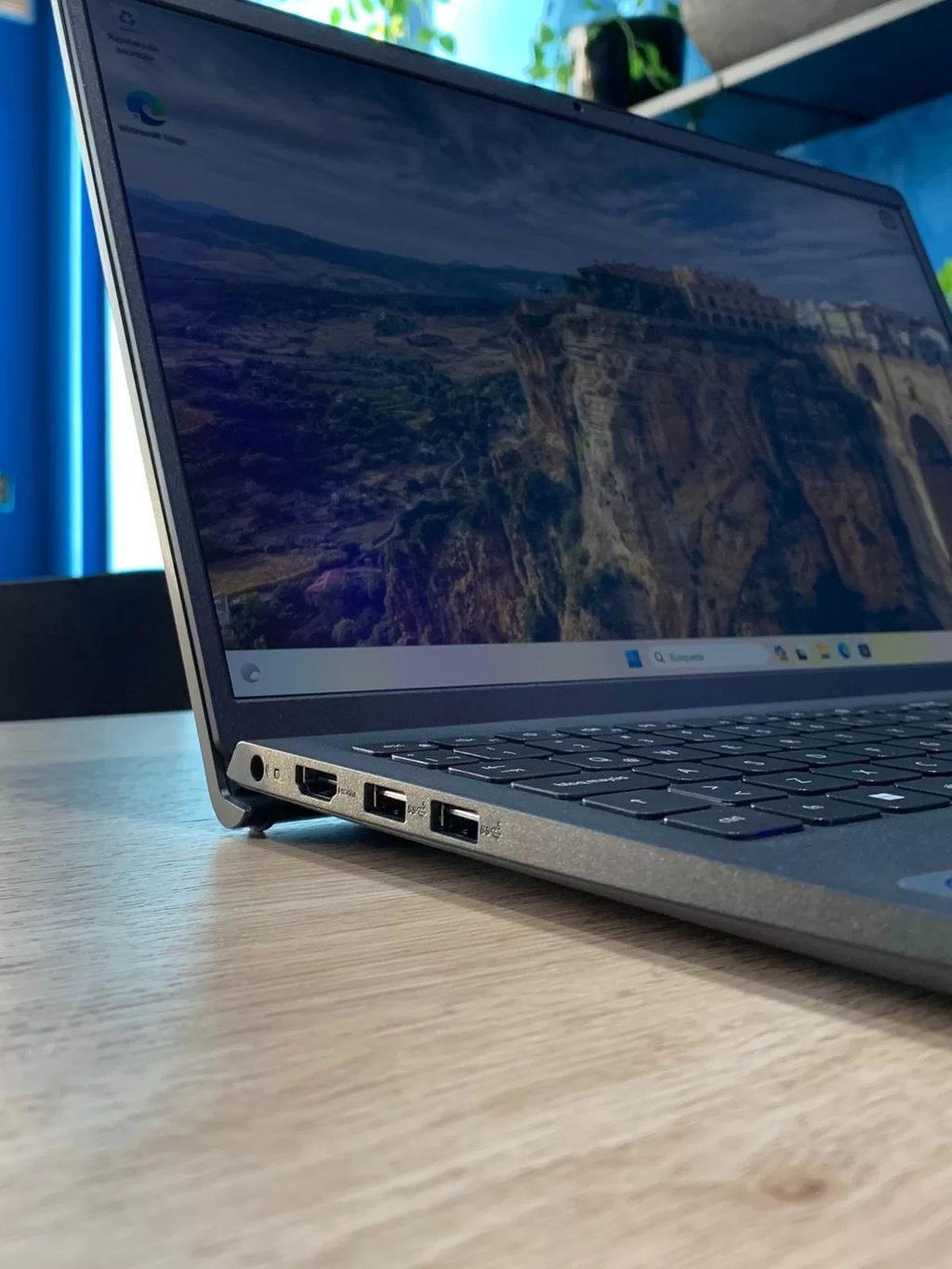 Dell 5250
