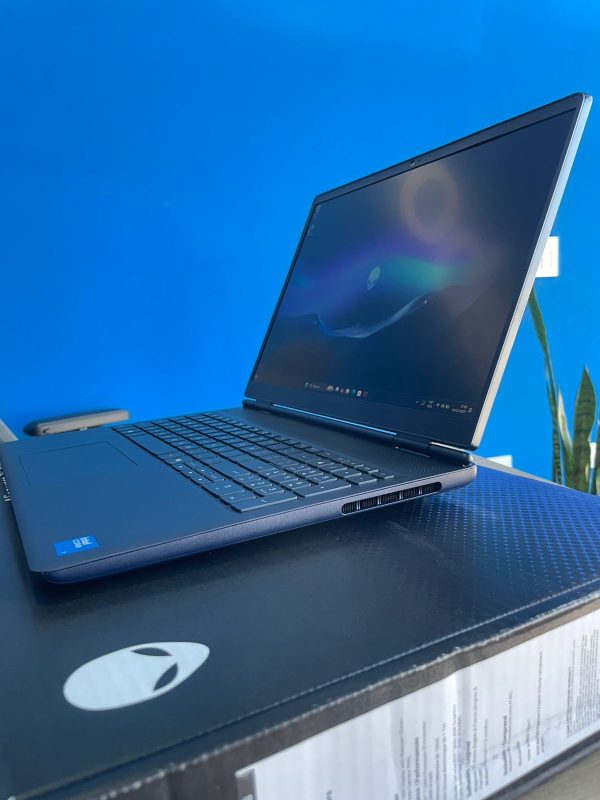 Dell Alienware 16X Aurora