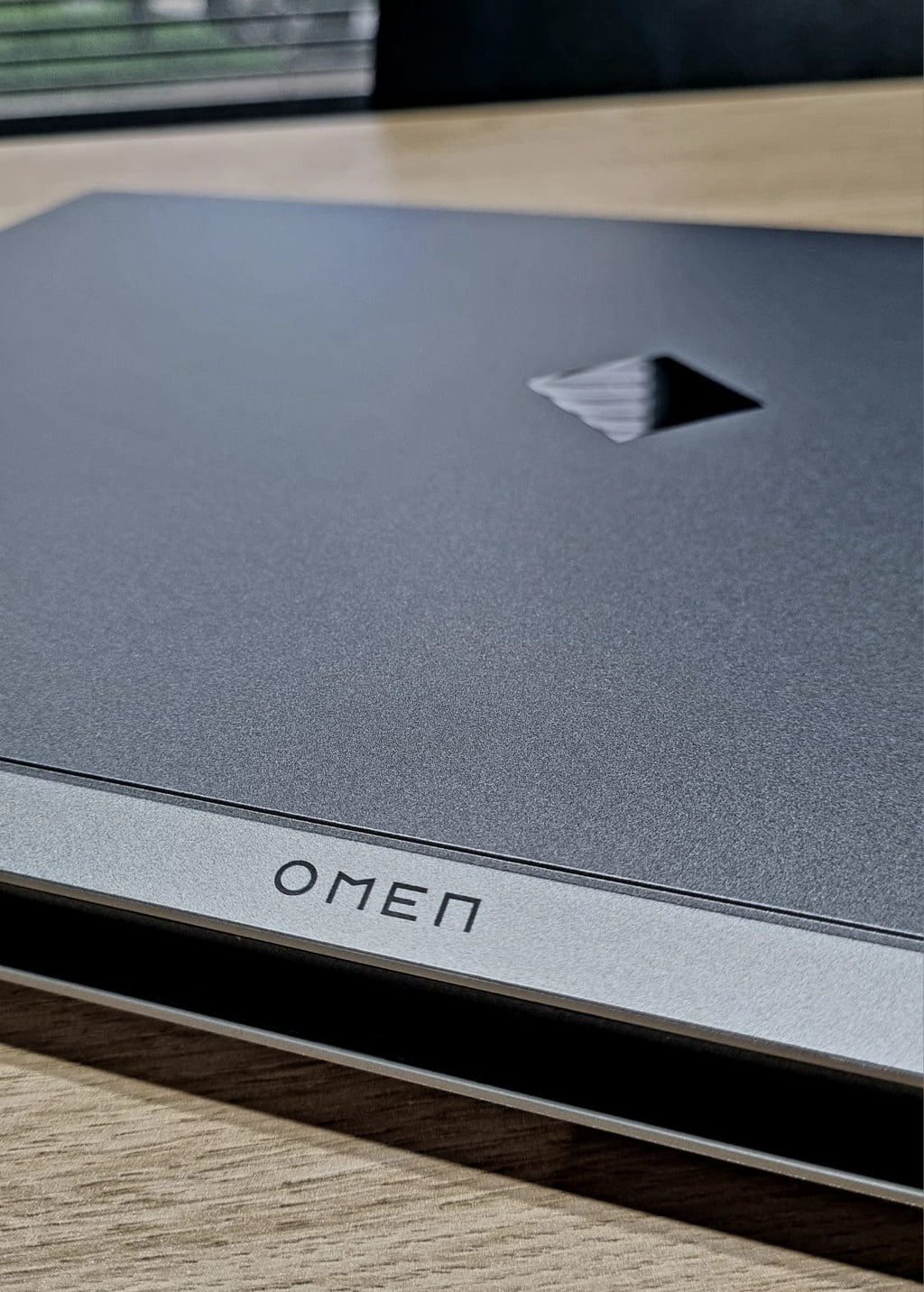 HP Omen Max 16