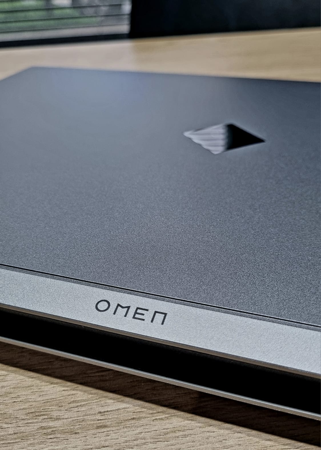 HP Omen Max 16